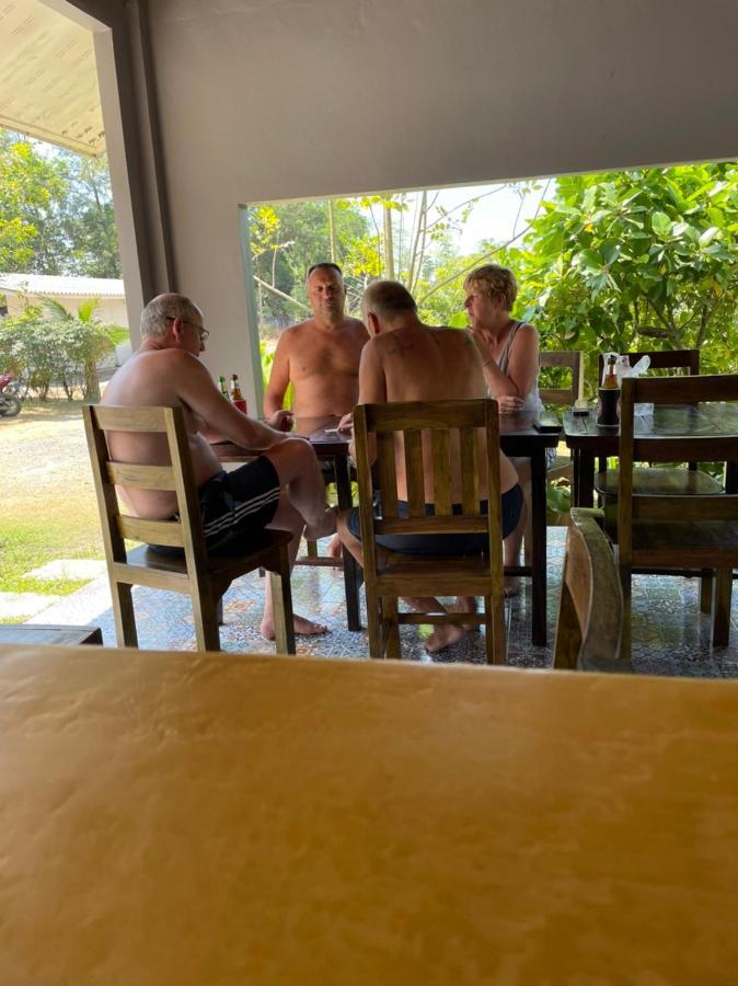 Suksompong Resort Khao Lak Eksteriør bilde