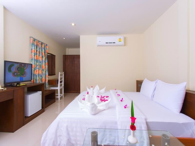 Suksompong Resort Khao Lak Eksteriør bilde