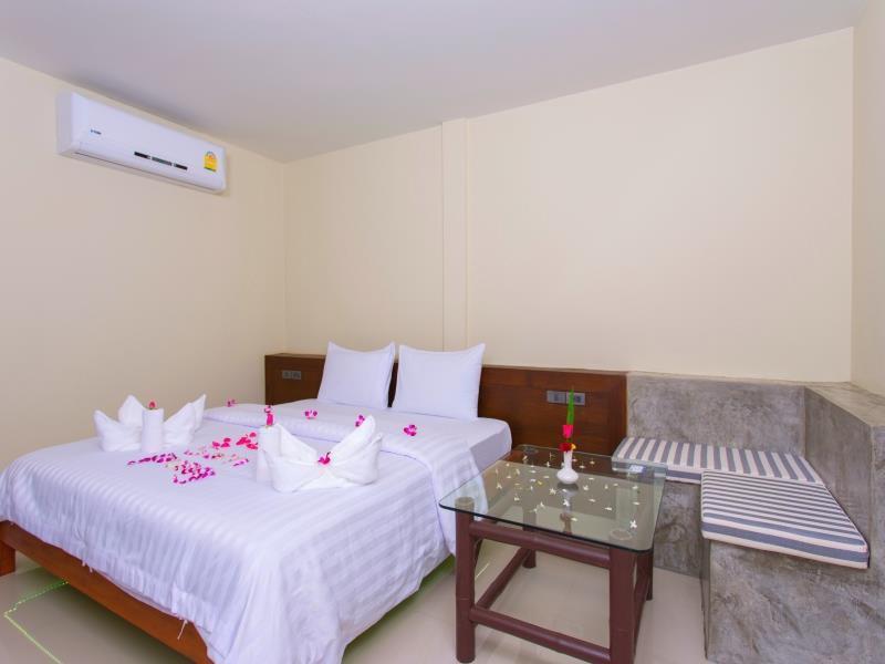 Suksompong Resort Khao Lak Eksteriør bilde