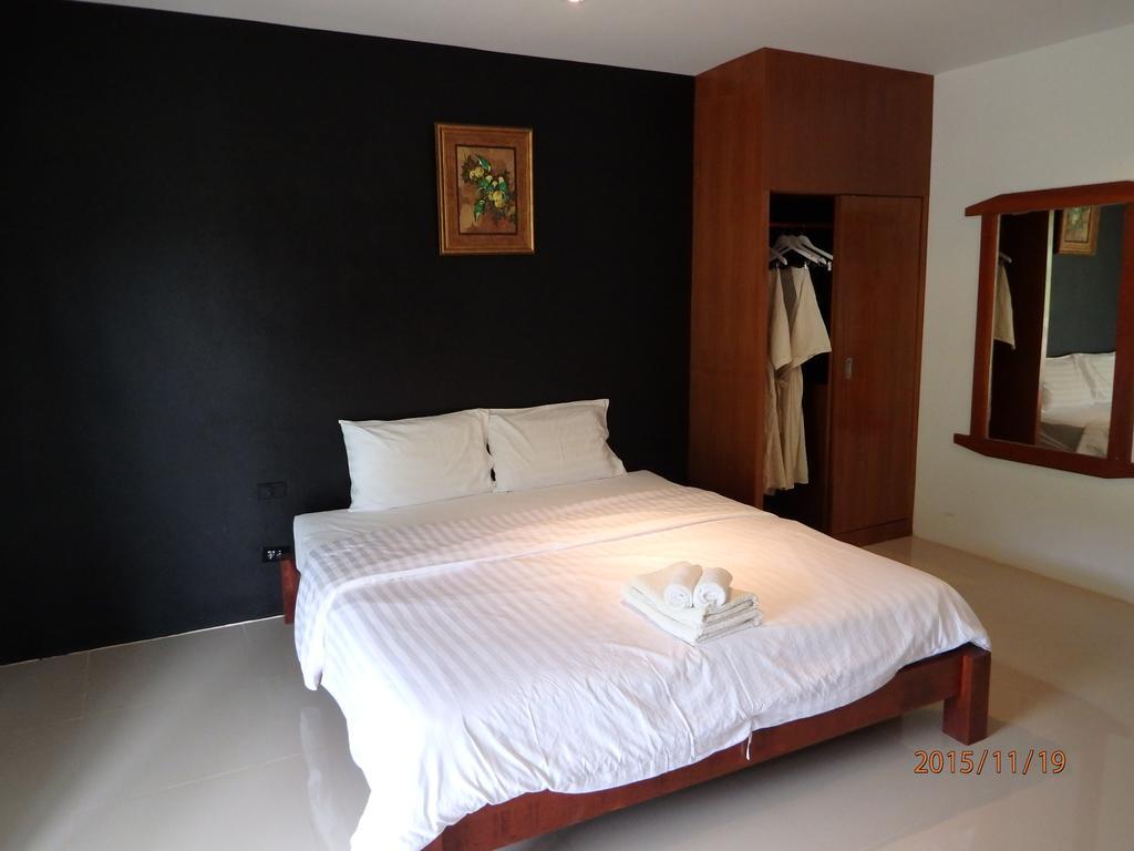 Suksompong Resort Khao Lak Eksteriør bilde